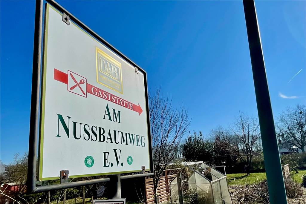 Neue Event-Gastronomie in der Nähe der B1: Eröffnung in wenigen Wochen Von der Akazienstaße aus und vom Nussbaumweg ist die Kleingartenanlage inklusive Gaststätte zu erreichen.