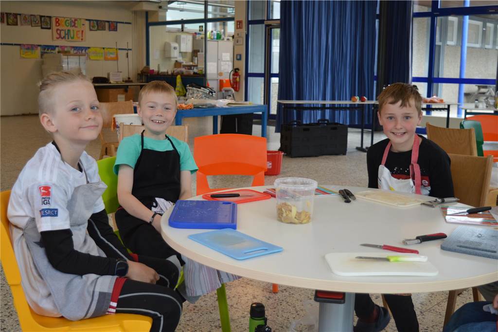 Unterricht in der Aula der Brigidenschule