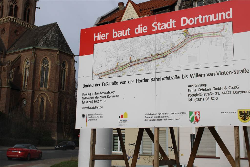 „Es macht Hörde weiter unattraktiv“: Dortmunder kritisieren Konzept zum Umbau der Faßstraße Von der Hörder Bahnhofstraße bis zur Willem-van-Vloten-Straße soll die wichtige Nord-Süd-Verbindung vor allem für Radfahrer und Fußgänger attraktiver werden.