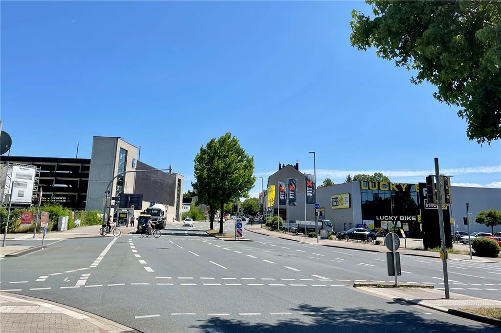 „Am Phoenix-See“ statt Hermannstraße: Anwohner wünschen sich eine See-Adresse Von der Kreuzung an der Hörder-Bach-Allee bis zur Schürufer Straße soll die Hermannstraße einen neuen Namen bekommen.