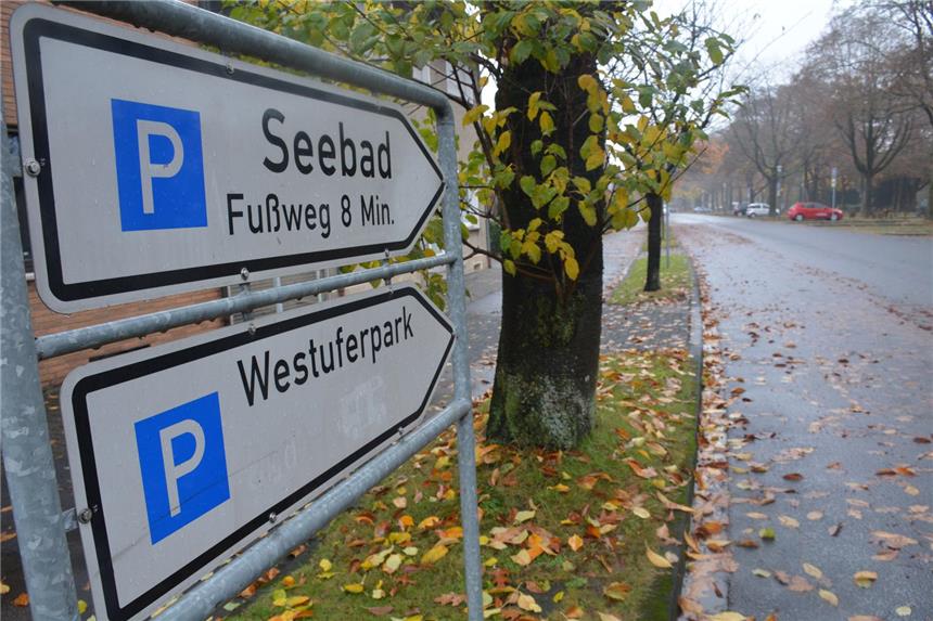 Von der Seestadthalle geht es in Richtung des Stausees.