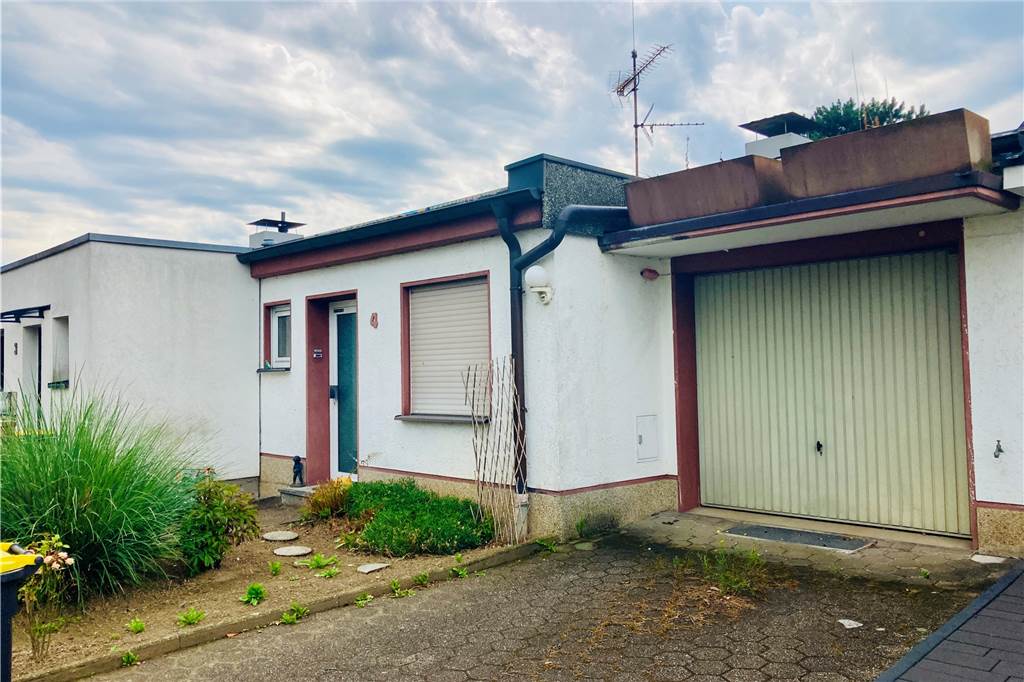 Ladenhüter-Immobilien: Von 132.000 bis zu 1,39 Millionen Euro Ein Haus in Merklinde