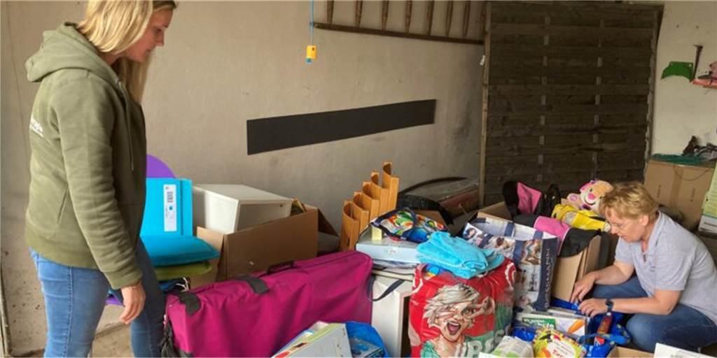 Sommerzeit: Auf die Tiertafel Werne kommen mehrere Herausforderungen zu Von Juli bis Oktober muss die Futterausgabe auf dem Kirchplatz St. Johannes stattfinden. Denn in dem Container der Tiertafel wird es so heiß, dass das Futter verdirbt.