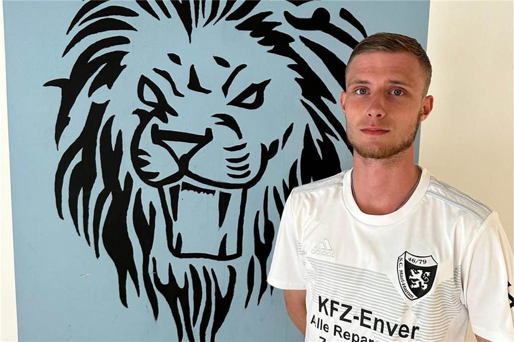 Halterns Top-Torjäger wechselt zurück nach Marl: „Er hat mich seit vier Monaten beackert“ Von nun an wieder ein Hammer Löwe: Brian Roth hat den ETuS Haltern verlassen.