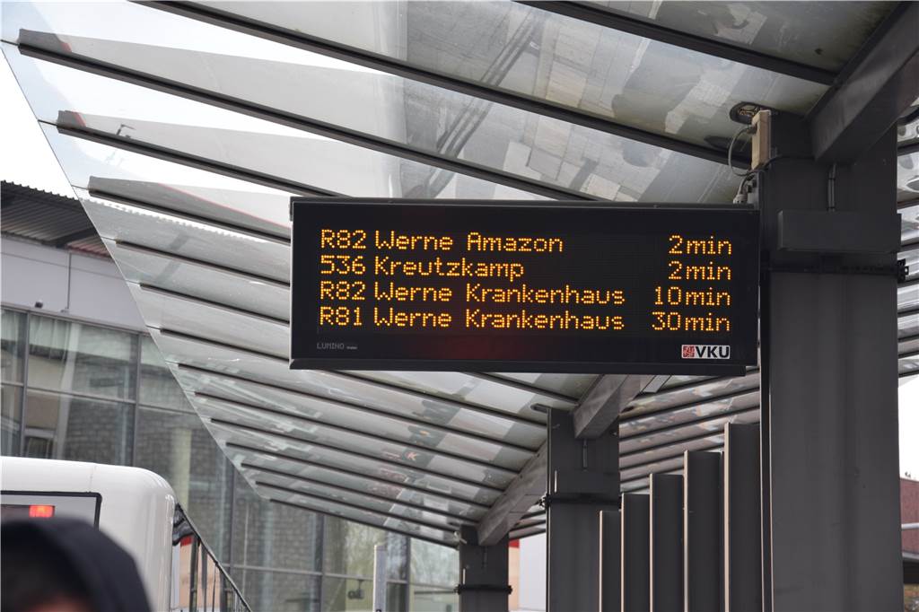 Selmer Berufsschüler kommen nun von Werne mit dem Bus nach Hause: Linien 530 und 536 erweitert Von Werne nach Selm fahren jetzt auch nach Schulschluss Busse.