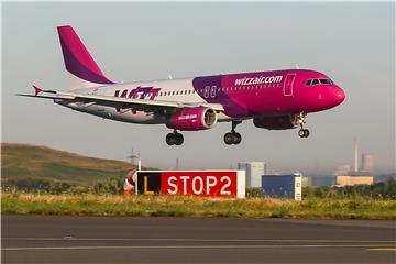 Vor allem dank der ungarischen Airline Wizz Air steigen die Passagierzahlen am Flughafen Dortmund.