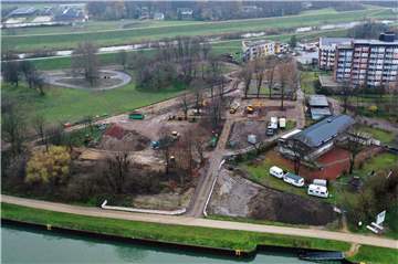 Vor allem im Bürgerpark-Bereich zwischen Kanal und LWL-Wohnhaus wird derzeit kräftig gebuddelt.