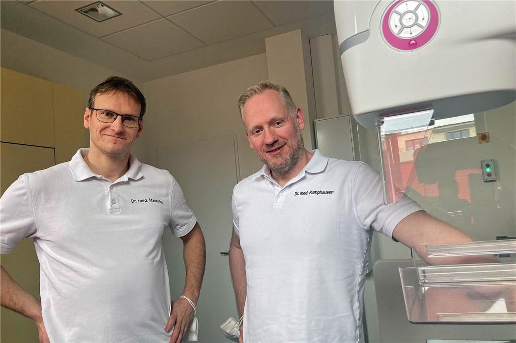 Einzige ambulante Nuklearmedizin in Lünen schließt: Sprechstunde noch bis Ende 2023 Vor einem Jahr hat sich die Gemeinschaftspraxis Radiologie Lünen unter der Leitung von Dr. Thorsten Mashofer (l.) und Dr. Martin Kamphausen dem MVZ Prof. Dr. Uhlenbrock und Partner angeschlossen.
