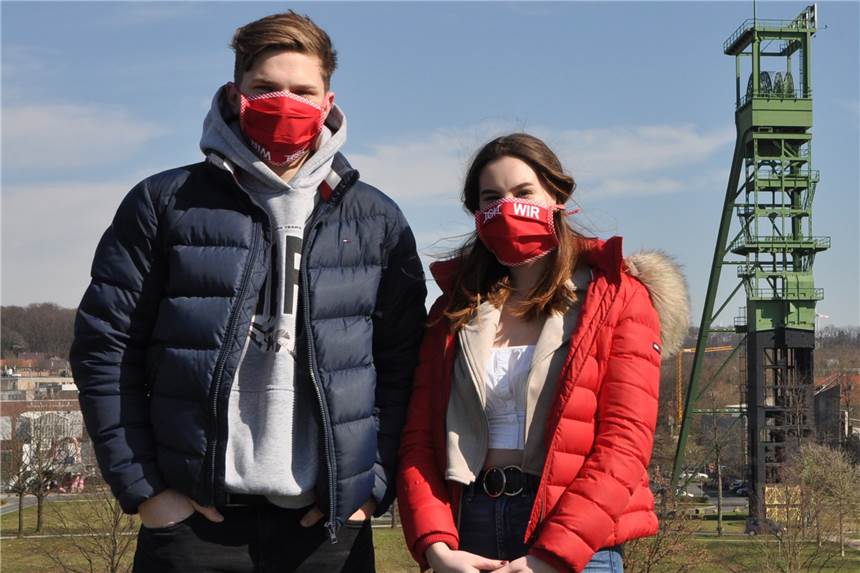 Castrop-Rauxel sucht Freiwillige für ein Zeichen des Zusammenhalts Vor einigen Wochen gab es in Castrop-Rauxel bereits die Kampagne "Wir ist das neue Ich", bei der sich unter anderem Nele Kühnert und Marius Menne beteiligt hatten. Jetzt sucht die Stadt wieder Freiwillige für die Aktion "Castrop gegen Corona".