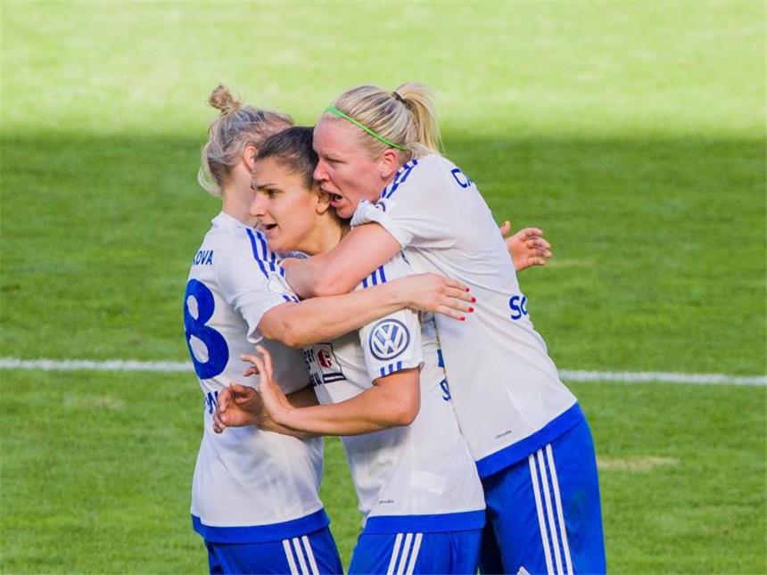 Favoriten erreichen zum Auftakt ohne Mühe Pokal-Achtelfinale Vorjahresfinalist SC Sand gewann 13:0 gegen Verbandsligist Riegelsberg. Foto: Rolf Vennenbernd