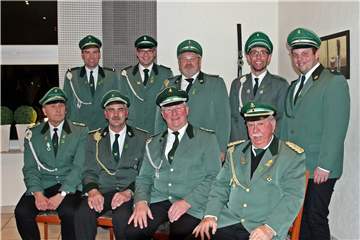 vorne l. Frank Flöter, Heinrich Rohde, Heinz-Georg Mors, Sigbert Rotert, hintere Reihe v. l. Matthias Böcker, Björn Albers, Peter Sowislo, Matthias Heitmann und Christian Sandhowe