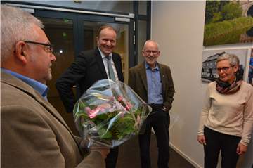 Vorstand und Stiftungsrat der Bürgerstiftung "Unser Leohaus" bedankten sich bei Agnes Himmelmann für ihr langjähriges Engagement.