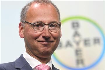 Vorstandsvorsitzender Werner Baumann bei der Hauptversammlung von Bayer. Foto: Henning Kaiser
