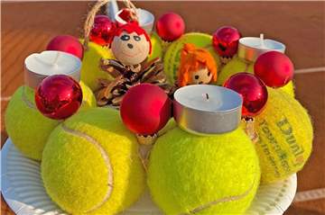 Tennis-Adventskranz