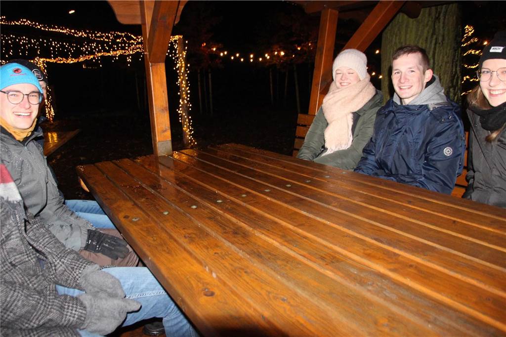 Vorweihnachtliche Stimmung verbreitet der Winterzauber in Heek.