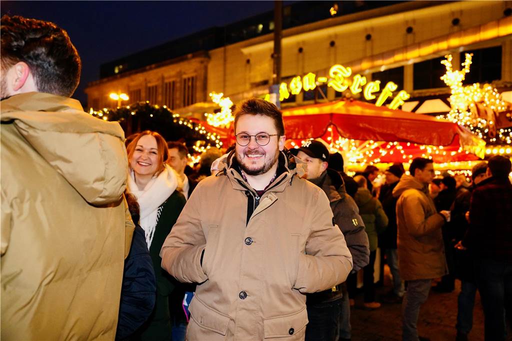 Vorweihnachtsstimmung herrschte am Freitagabend (13.12.) auf dem Dortmunder Weihnachtsmarkt.