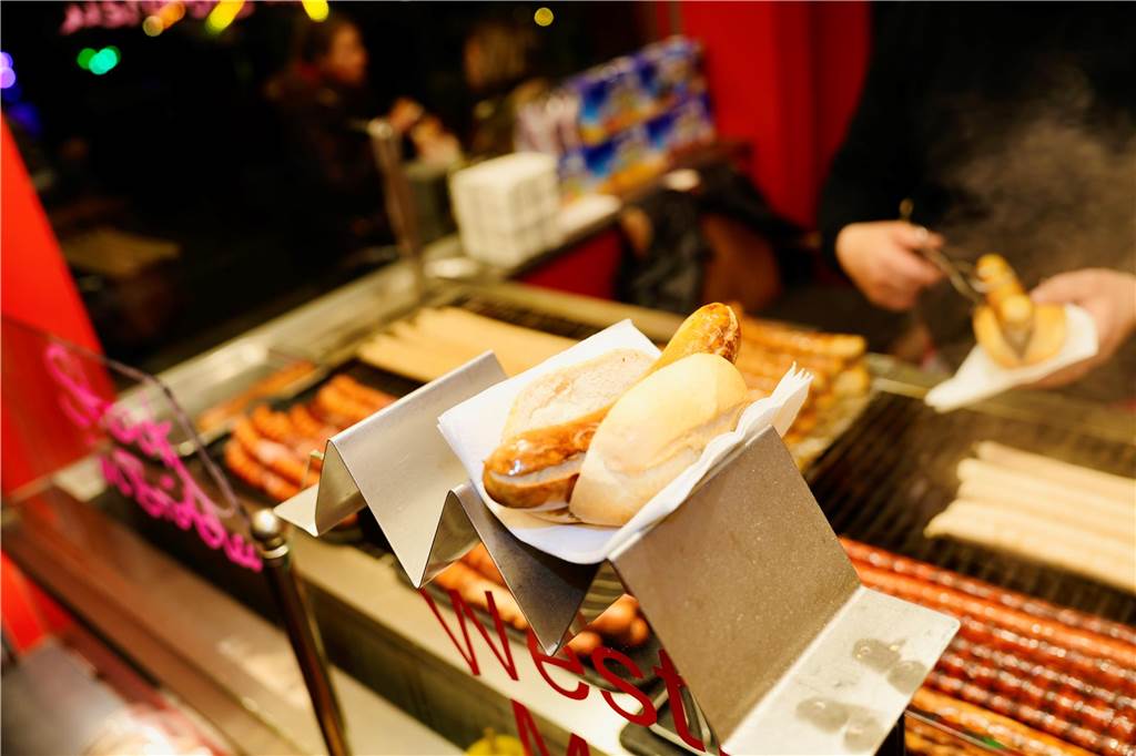 Vorweihnachtsstimmung herrschte am Freitagabend (13.12.) auf dem Dortmunder Weihnachtsmarkt.