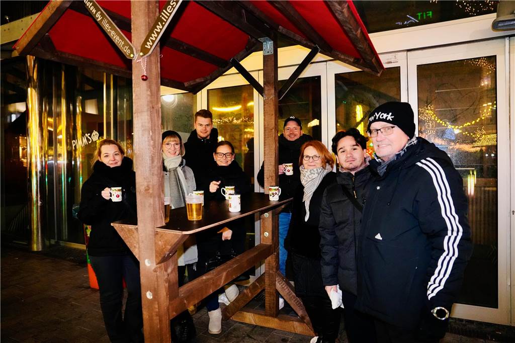 Vorweihnachtsstimmung herrschte am Freitagabend (13.12.) auf dem Dortmunder Weihnachtsmarkt.