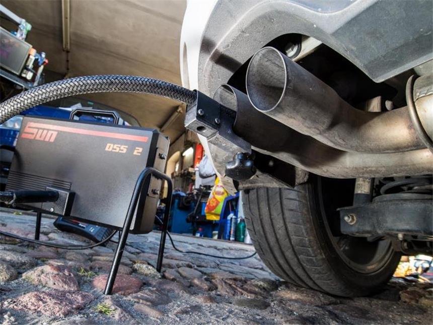 Neue Klagechance für deutsche VW-Kunden VW hatte mit einer Software Abgastests bei Dieselautos manipuliert. Foto: Patrick Pleul/Symbolbild