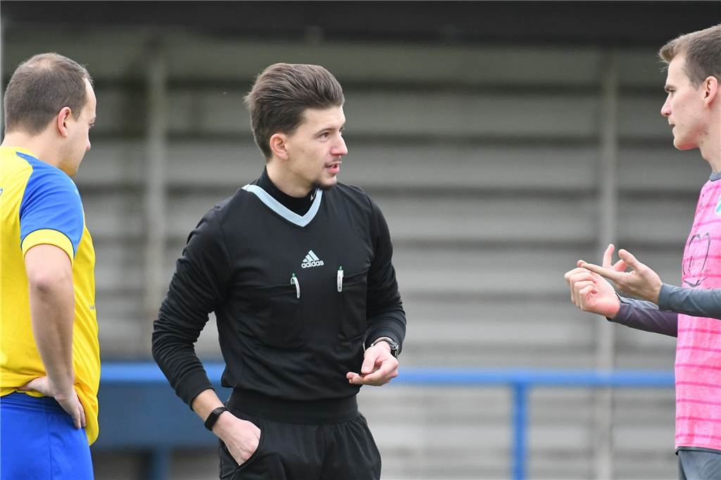 Wacker Obercastrop II, Titelanwärter in der Kreisliga B, setzte sich im Derby bei der Spvg Schwerin II mit 9:1 durch.