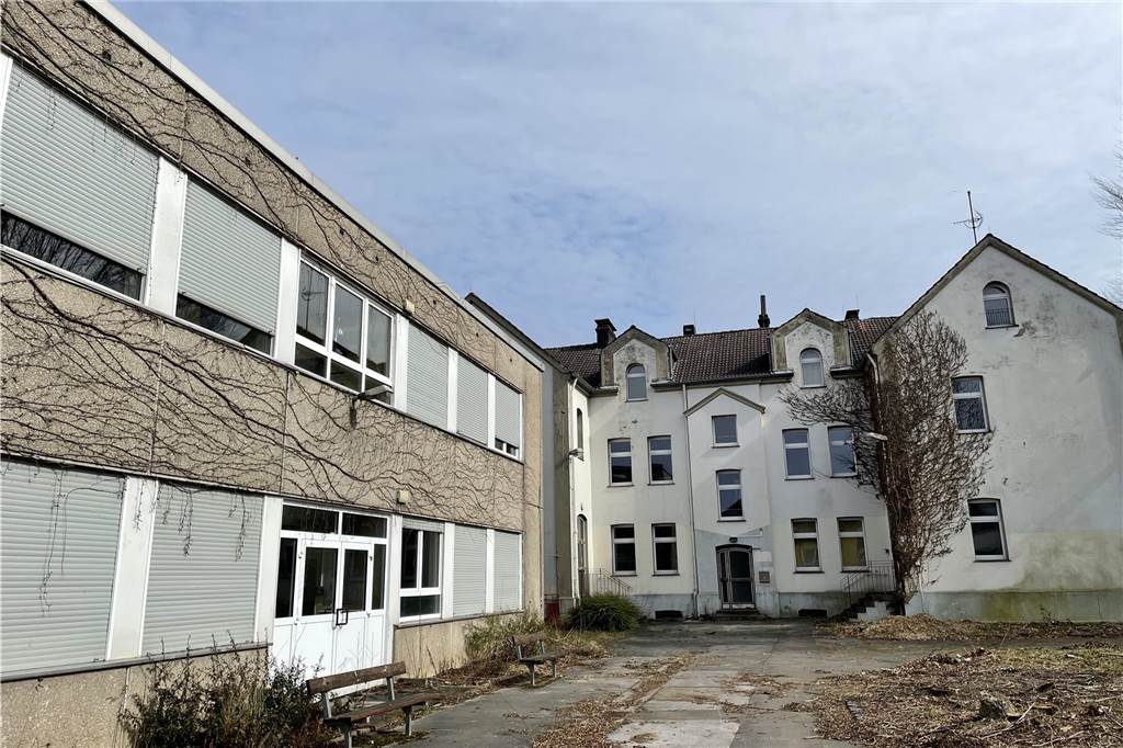 Kita-Bau in Kley: Einzugstermin für vier Gruppen steht bereits fest Die Zukunft des Schul-Pavillons am Kleyer Weg ist ungewiss.