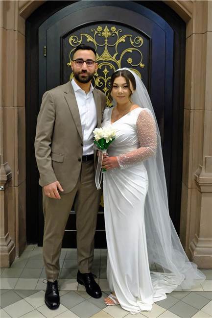 Brautpaar Nuran Arabaci und Olcay Uzunoglu im Rathaus Recklinghausen.
