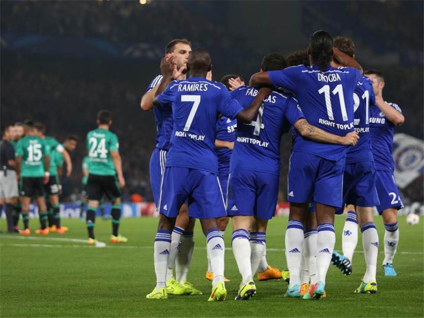 Schalker Ausrufezeichen: 1:1 beim FC Chelsea Während die Chelsea-Profis den Treffer feierten... Foto: Ina Fassbender