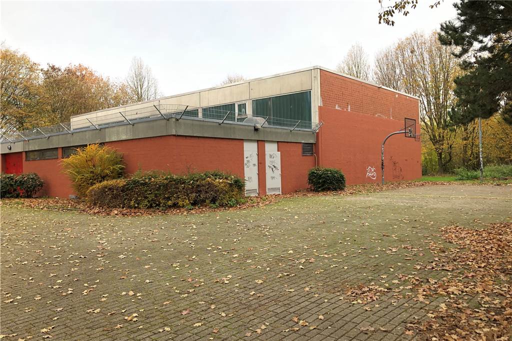SPD und CDU wünschen sich große Sporthalle für Husen Wäre hier ein Anbau an die neuere Halle in Husen möglich? Das fragen sich die Scharnhorster Lokalpolitiker.