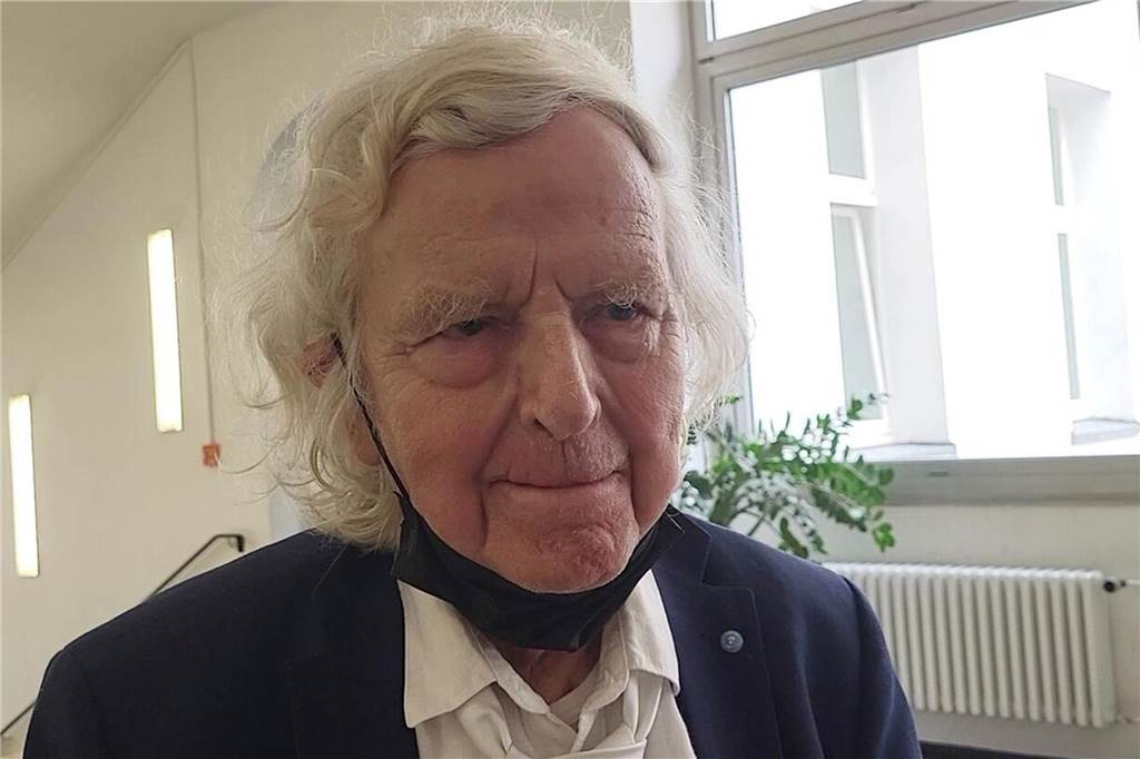 17-Jähriger unter Mordverdacht in U-Haft: Verdächtiger schweigt Rechtsanwalt Siegmund Benecken aus Marl