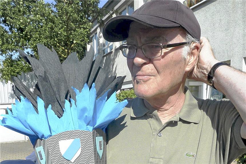 Walther Winkelmann aus Henrichenburg. Er saß einst im Rat der Stadt, setzt sich aber auch heute noch für die Belange der Henrichenburger ein. 2017/18 kämpfte er für den Erhalt des Bolzplatzes in der Nachbarschaft zur Grundschule Alter Garten.
