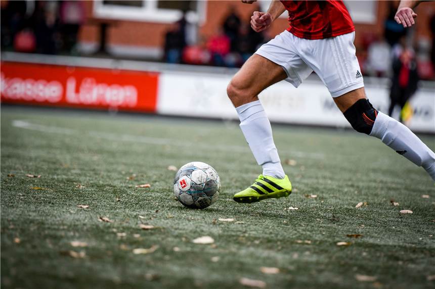 Offiziell: Fußballverband verlängert die Saison, bei einem anderen ist das Stimmungsbild unklar Wann wird der Spielbetrieb im Amateurfußball fortgesetzt? Die Antwort darauf ist ungewiss.