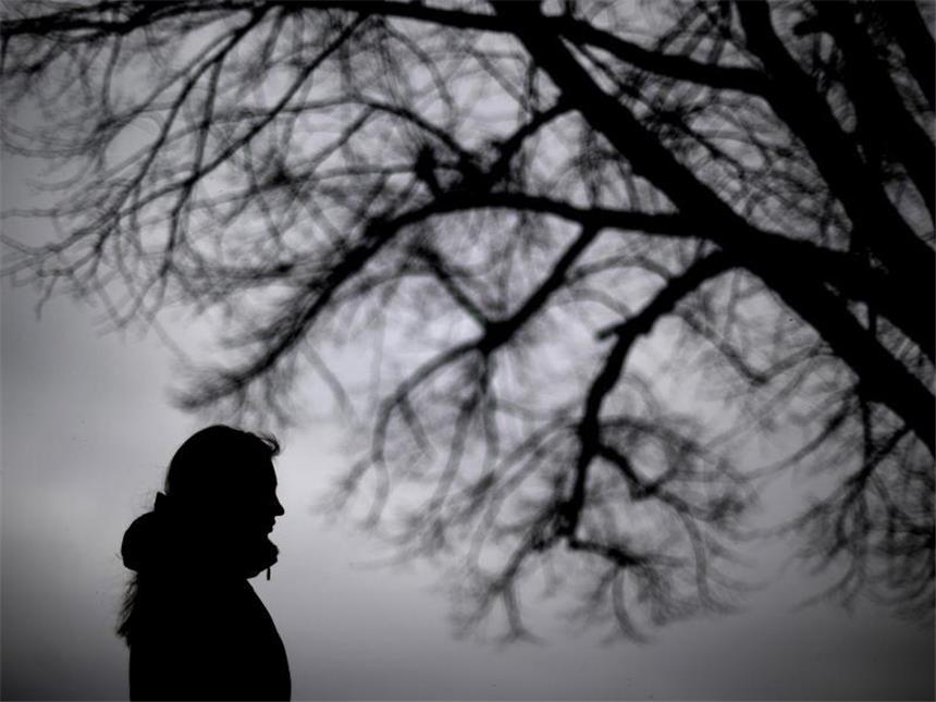 Warum ist Glück so flüchtig? Und reift ein Mensch nicht gerade an schwierigen Phasen, die er durchlebt? Foto: Julian Stratenschulte