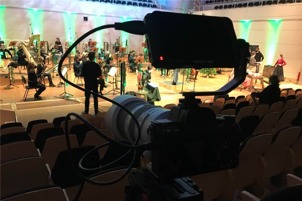 Musik im Konzerthaus trotz Corona-Lockdown: „Auf der Bühne ist es wie immer“ Was auf der Bühne passiert, wird mit mehreren Kameras festgehalten.