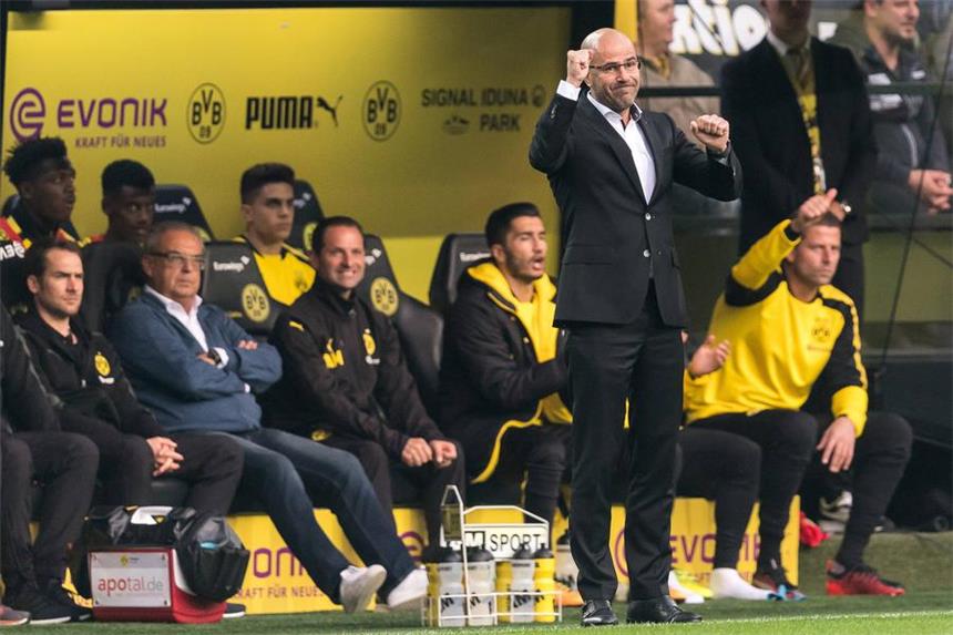 Was BVB-Trainer Peter Bosz gerade auch anfasst: Es klappt alles.
