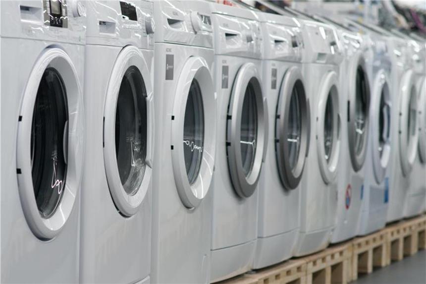 Chinas Nachfrage treibt deutsche Elektro-Exporte auf Rekord Waschmaschinen im Handel: Größter Abnehmer deutscher Elektroprodukte war 2017 erneut China. Foto: Armin Weigel