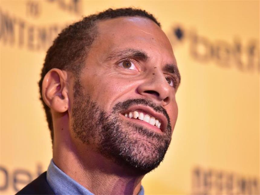 Englands Ex-Nationalspieler Ferdinand wird Boxer Wechselt vom Fußballplatz in den Boxring: Ex-Nationalspieler Rio Ferdinand. Foto: Dominic Lipinski