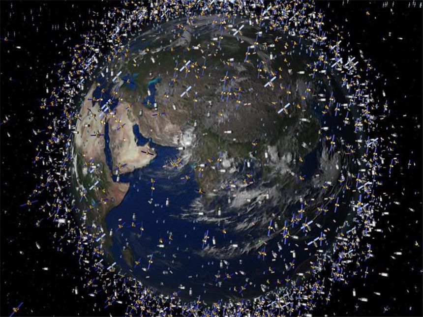 Weltraumschrott gefährdet Satelliten Weltraummüll früherer Weltraummissionen neben intakten Satelliten in Umlaufbahnen der Erde. Foto: ESA/Illustration
