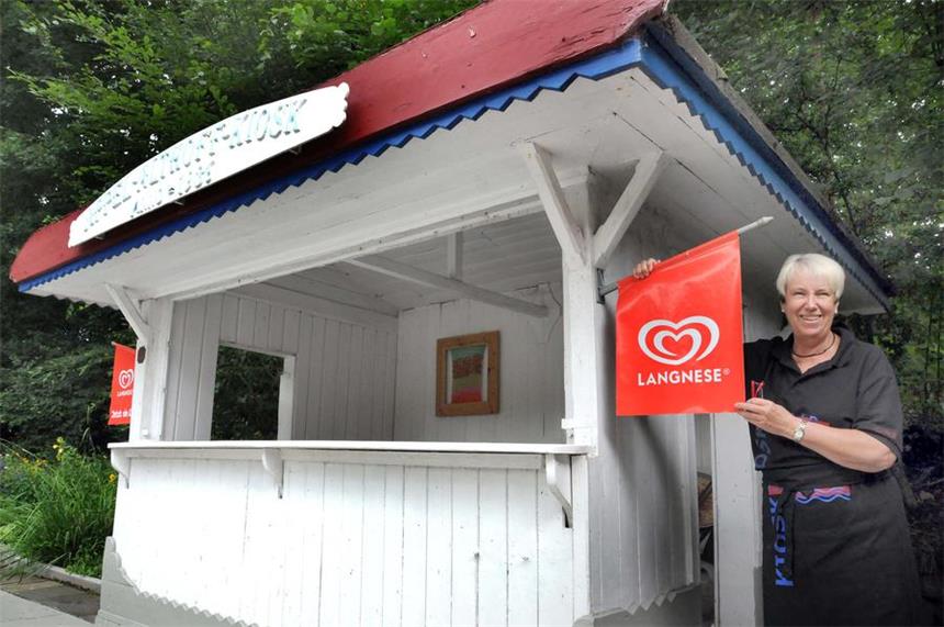 Seit 1939: Das ist Schwertes ältester Kiosk Wenn Brigitte Schulte die Eisfahne am historischen Appel-Althoff-Kiosk im Elsebad heraushängt, strahlen die Kinderaugen.