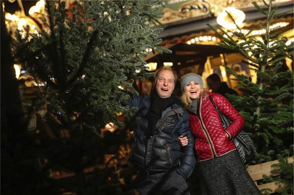 „Brunooo“, Weihnachtskonzert und Gala - Drüppel-Theater „ist wieder da“ „Wenn im Advent die Oma brennt“...- Christiane Sommer und Martin Brambach lesen unter anderem Texte von Hans Dieter Hüsch.