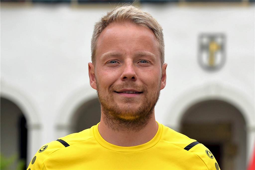 SV Hardt verabschiedete zwei ganz besondere Spieler: Bene Jansen und Leon Einhaus hören auf Benedikt Jansen