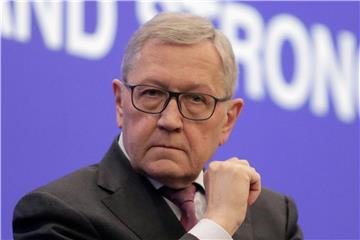 „Wenn wir es versäumen, die Währungsunion jetzt zu vertiefen, wird die nächste Krise uns zwingen, es zu tun“, warnt Regling. Foto: Valentina Petrova/AP