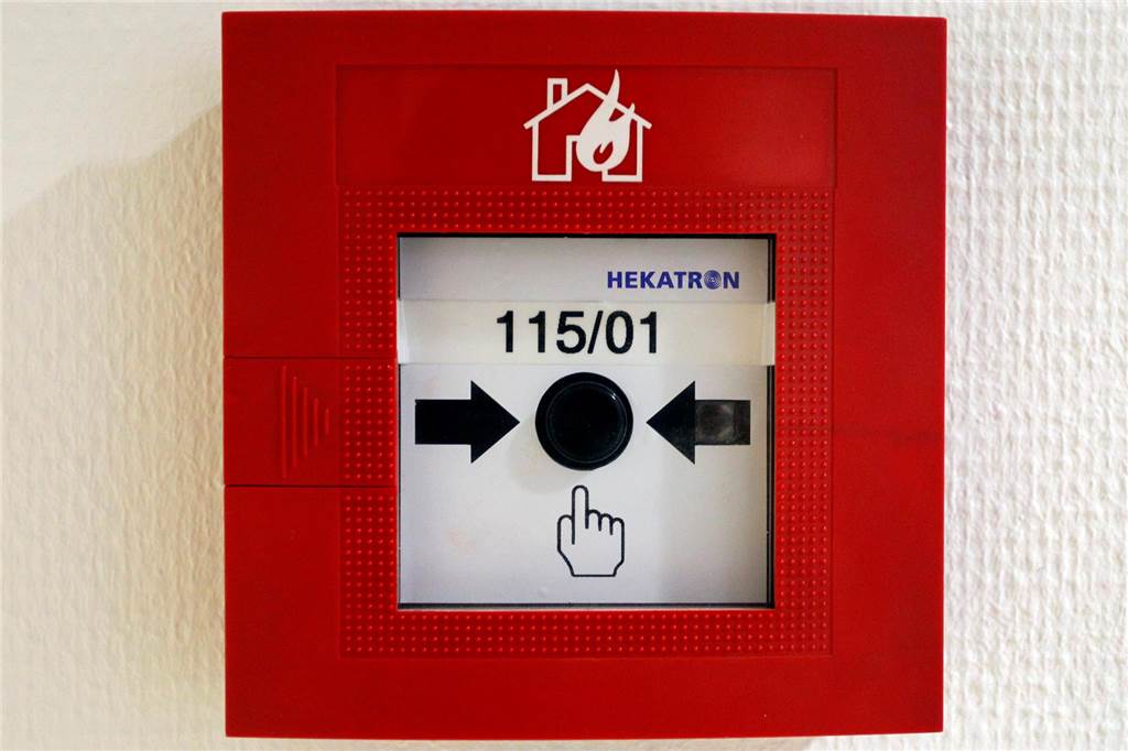 Brandmeldeanlagen lösen in Haltern auch Fehlalarme aus Ein Alarmknopf für einen Feuermelder.