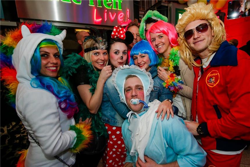 Auf diesen Partys tanzen Dortmunds Narren Wer die richtigen Adressen findet, der kann in Dortmund mindestens so viel Spaß haben wie die in Köln und Düsseldorf.