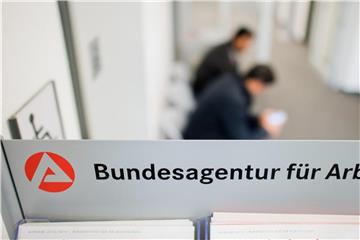 Wer einem Mitarbeiter im Jobcenter als möglicherweise extremistisch auffällt, muss mit der Weiterleitung des Verdachts an den Verfassungsschutz rechnen. Foto: Julian Stratenschulte