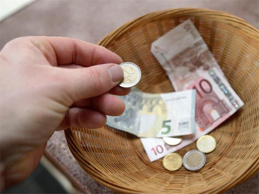 Worauf es beim Spenden ankommt Wer etwas spenden möchte, sollte den Aufruf genau prüfen und um weitere Informationen bitten. Foto: Henning Kaiser