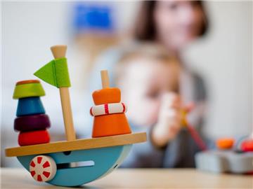 Wer mit Pflegekindern arbeitet, hat keinen Anspruch auf Urlaub von diesen. Foto: Rolf Vennenbernd (Symbolbild)