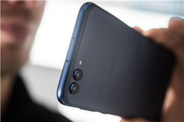 Wer Musik oder Videos vom Smartphone auf ein anderes Gerät streamen möchte, der sollte sich die App BubbleUPnP ansehen. Foto: Franziska Gabbert