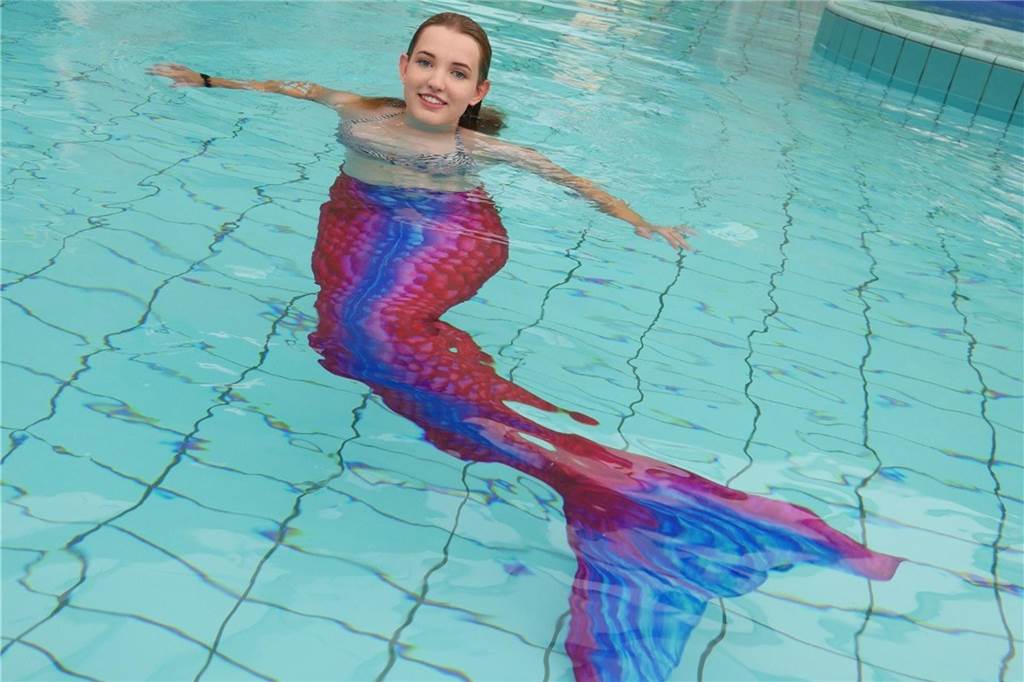 Atlantis: Neue Technik ermöglicht Umgehen von langen Warteschlangen Wer schwimmen möchte wie eine Meerjungfrau, kann das während der Ferienanimation im Freizeitbad Atlantis ausprobieren.