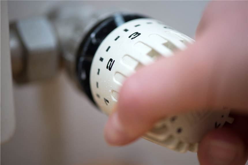 Hausbesitzer bekommen für eine neue Heizung bis zu 45 Prozent Förderung Wer seine Heizung jetzt erneuern lässt, kann viele Zuschüsse vom Staat bekommen und auf Dauer jede Menge Energie einsparen.