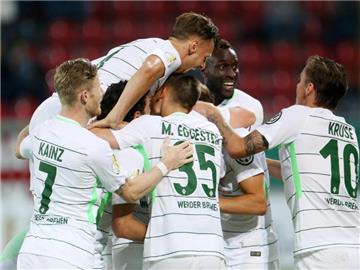 Werder Bremen gewann gegen Drittligist Würzburg mit 3:0. Foto: Thomas Frey